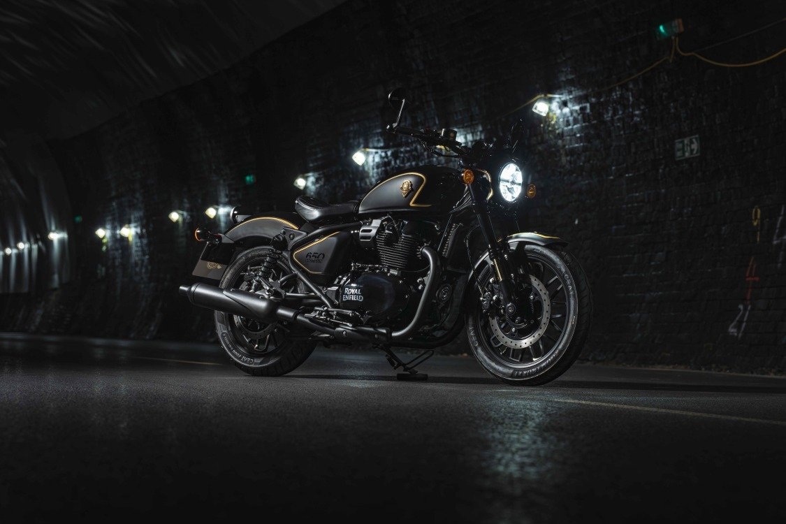 Royal Enfield lanza seis nuevas variantes del Bullet 350 y Bullet 350 ES